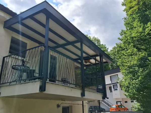 OGRADE I NADSTREŠNICE